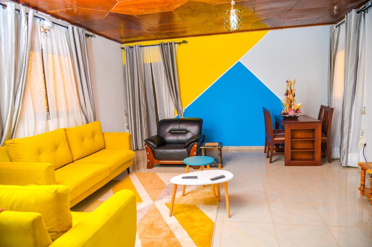 Appartement Meuble 2 Chambres Avec Salle De Bain - 1 Salon - 1E Cuisine - La Concorde - Quartier Nkomkana Yaoundé Esterno foto